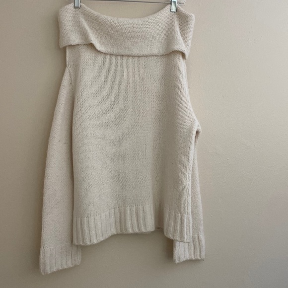 Anthropologie Sweaters - NWT Off-Shoulder Anthropologie Sweater